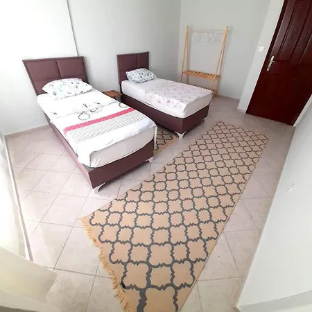 (T-3) Fethiye Merkezde Ferah ve Balkonlu 2+1 Daire Daire Fethiye
